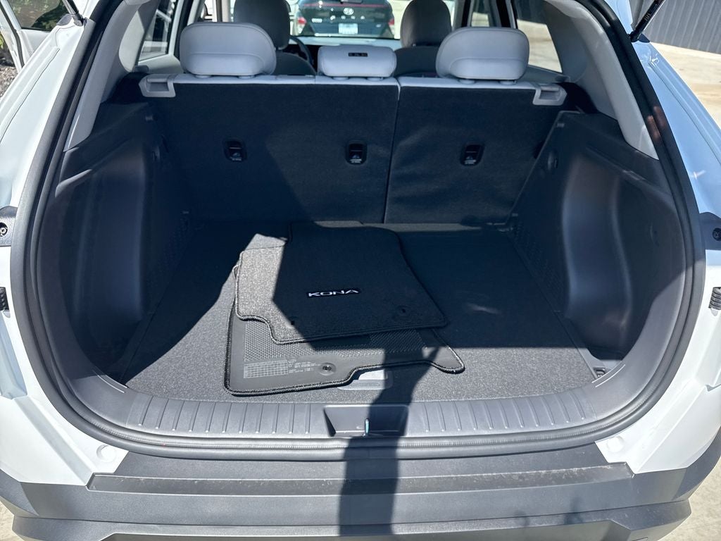 2026 Hyundai KONA SE FWD