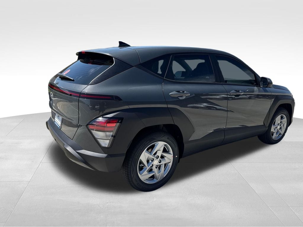 2026 Hyundai KONA SE FWD