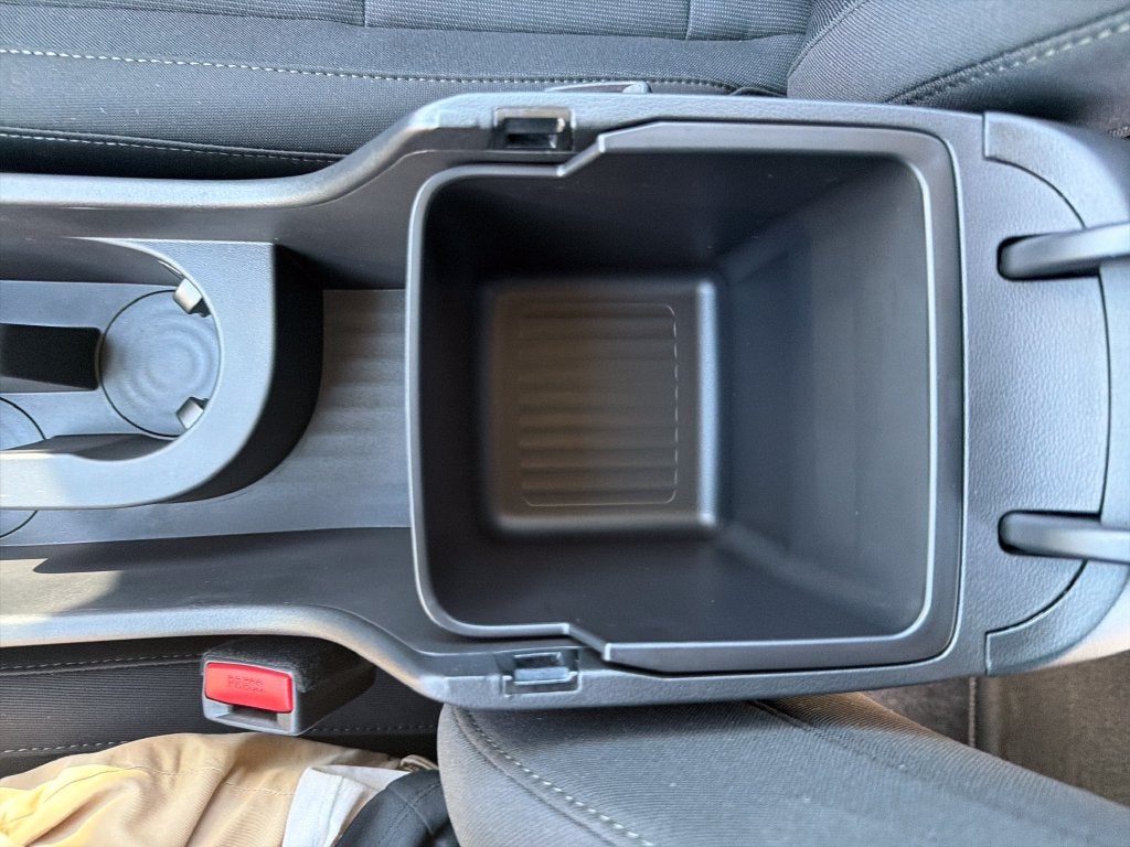 2027 Hyundai KONA SE FWD
