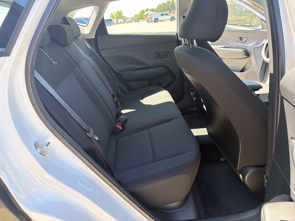 2027 Hyundai KONA SE FWD