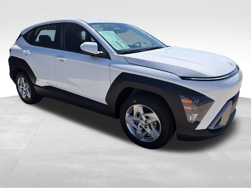 2027 Hyundai KONA SE FWD