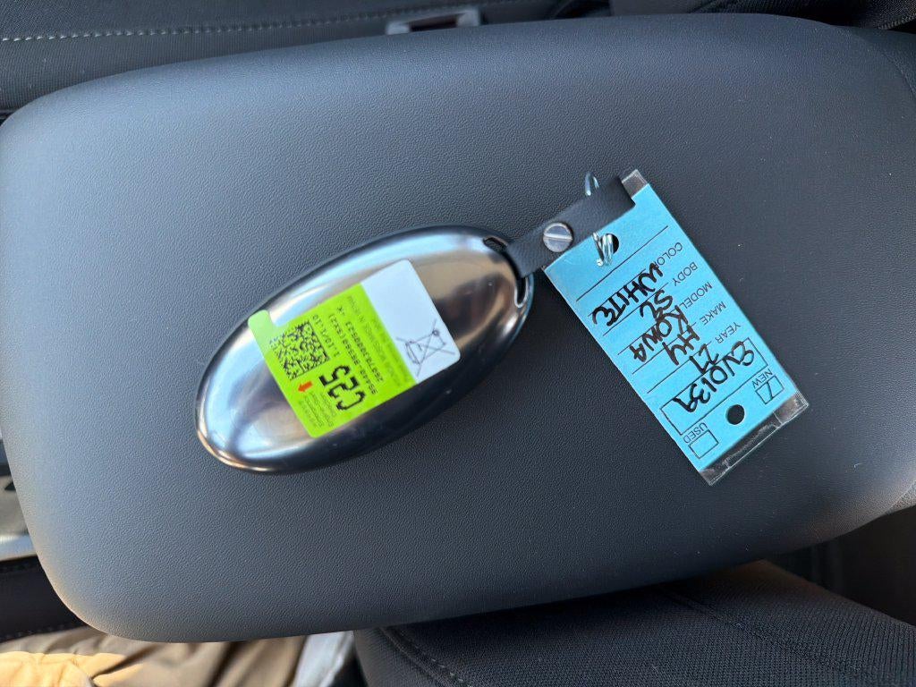 2027 Hyundai KONA SE FWD