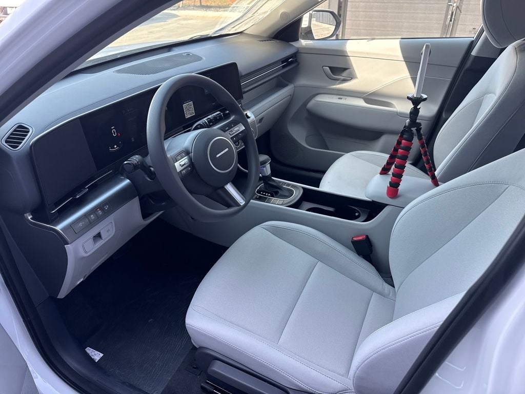 2026 Hyundai KONA SE FWD