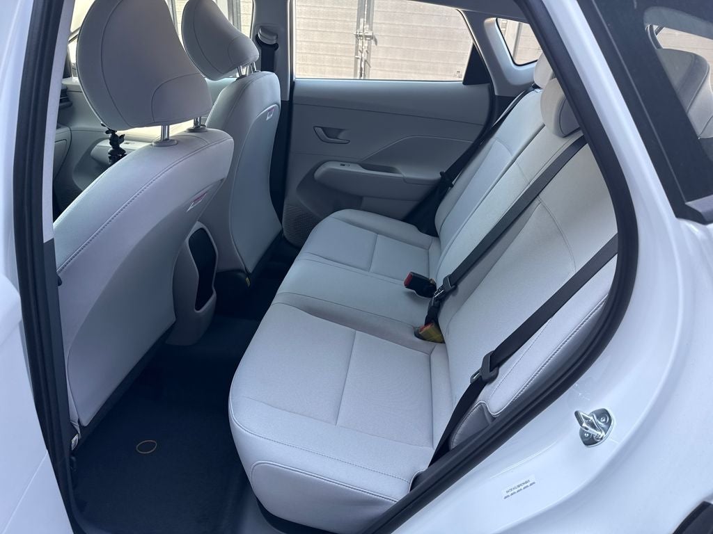 2026 Hyundai KONA SE FWD