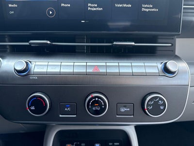 2026 Hyundai KONA SE FWD