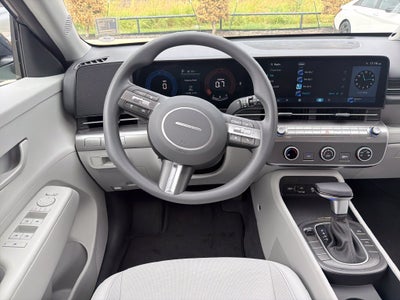 2027 Hyundai KONA SE FWD