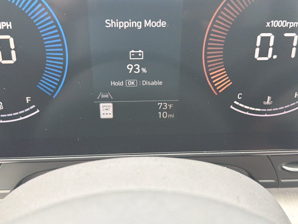 2027 Hyundai KONA SE FWD
