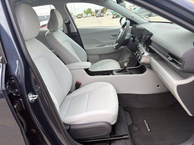 2027 Hyundai KONA SE FWD