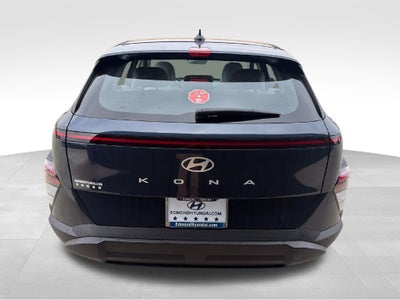 2027 Hyundai KONA SE FWD