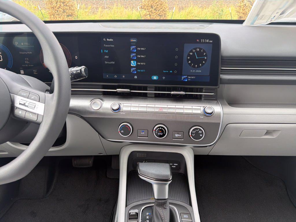 2027 Hyundai KONA SE FWD