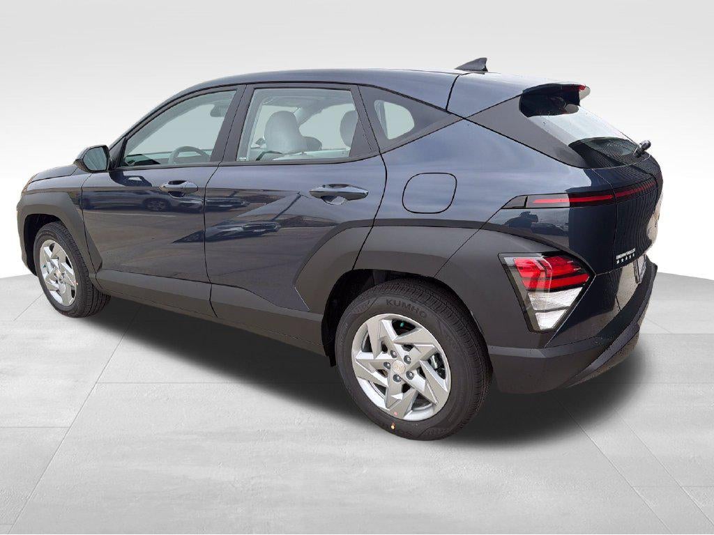 2027 Hyundai KONA SE FWD