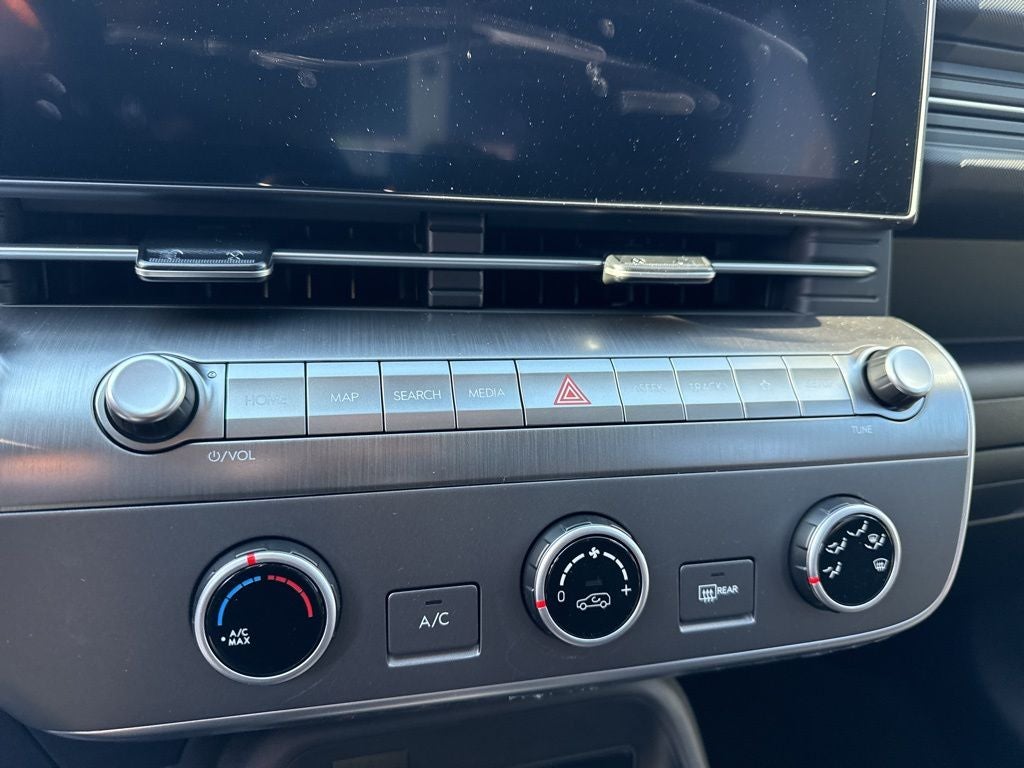 2026 Hyundai KONA SE FWD