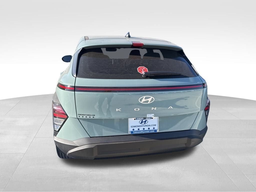 2026 Hyundai KONA SE FWD