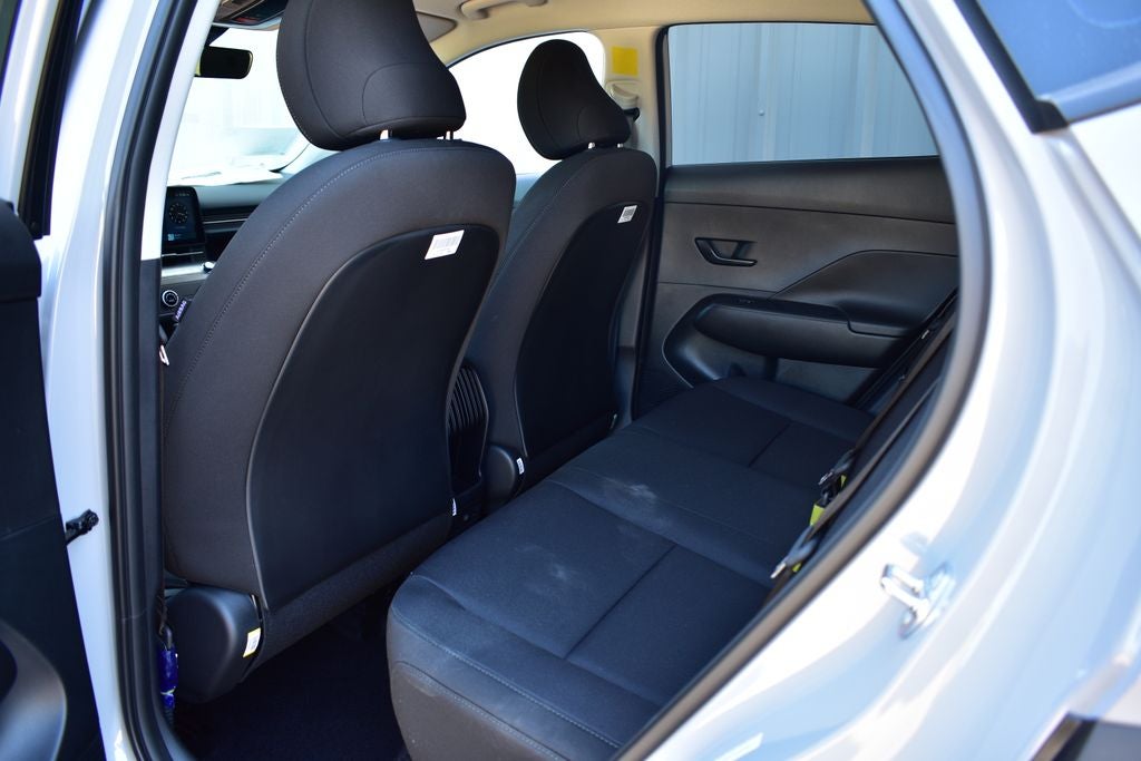 2026 Hyundai KONA SE FWD