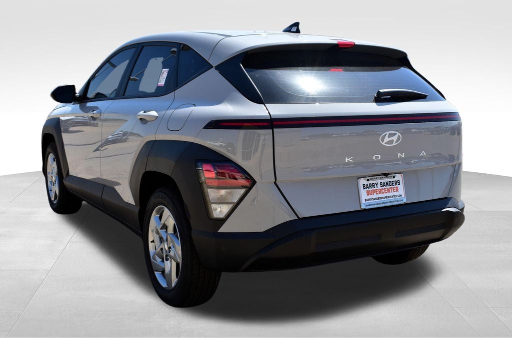 2026 Hyundai KONA SE FWD