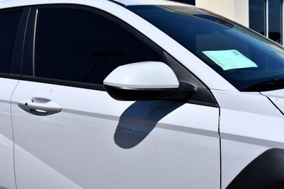 2026 Hyundai KONA SE FWD