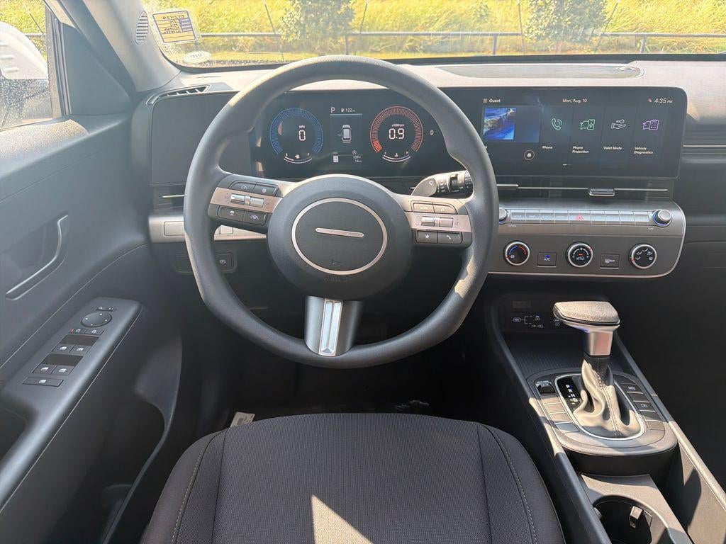 2026 Hyundai KONA SE FWD