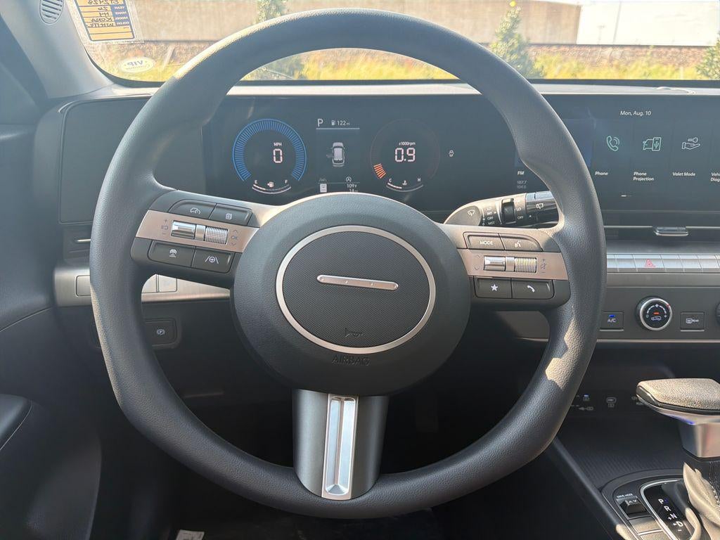2026 Hyundai KONA SE FWD