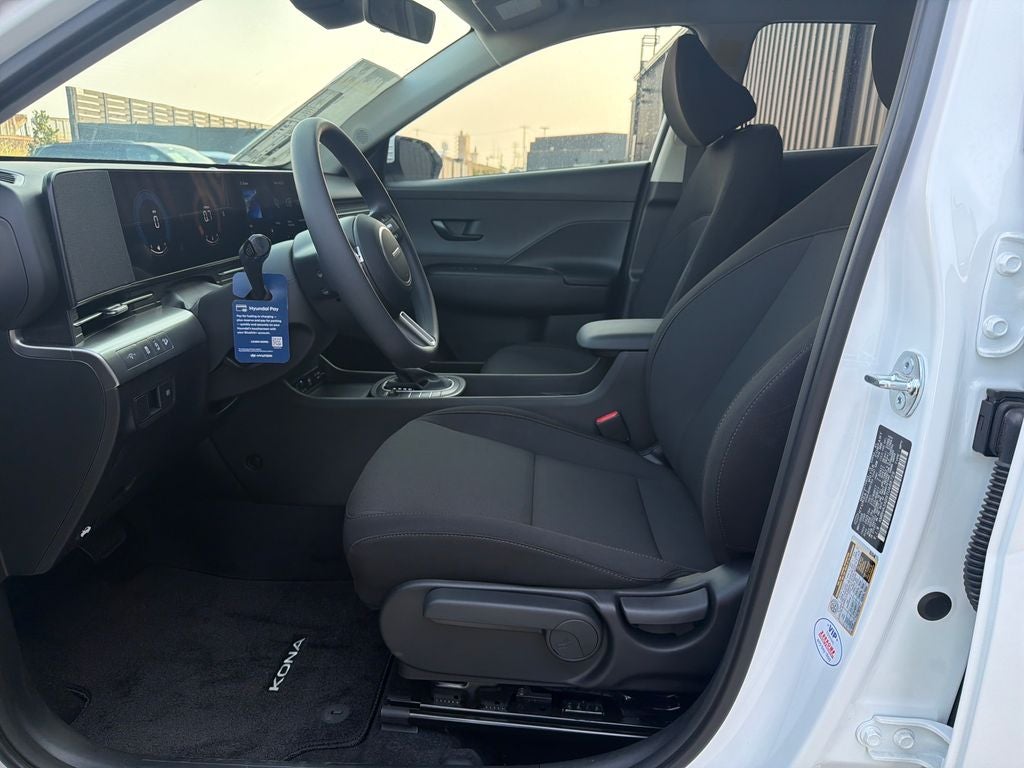 2026 Hyundai KONA SE FWD