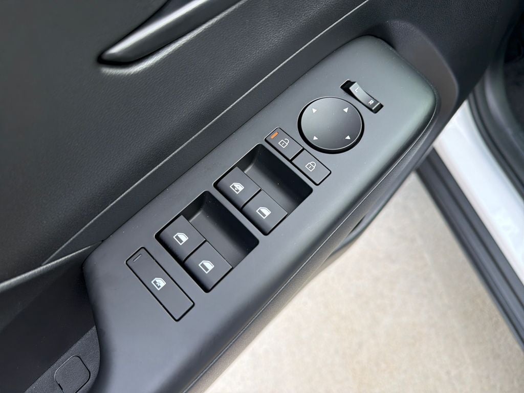 2026 Hyundai KONA SE FWD