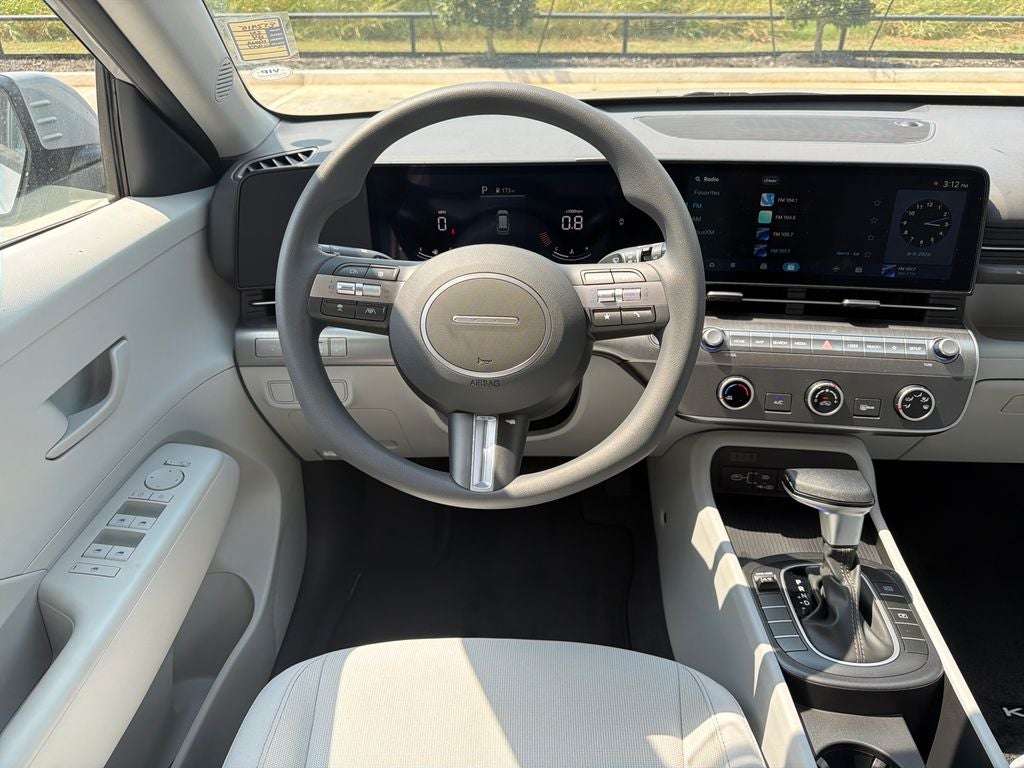 2026 Hyundai KONA SE FWD