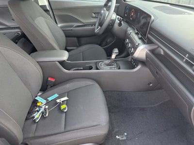 2026 Hyundai KONA SE FWD