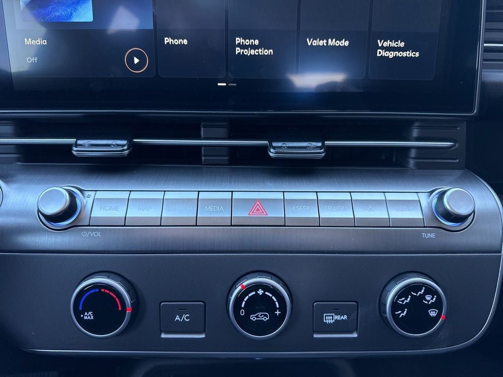 2026 Hyundai KONA SE FWD