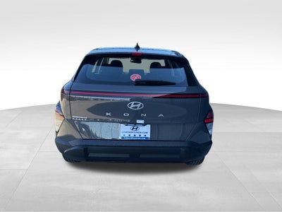 2026 Hyundai KONA SE FWD