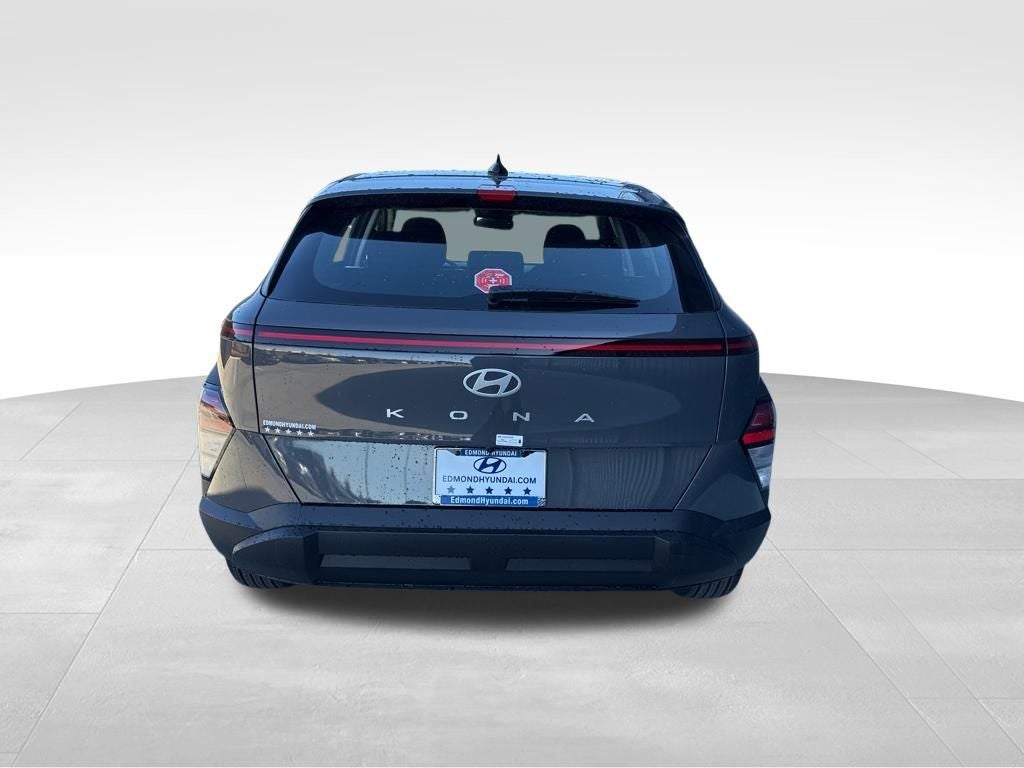 2026 Hyundai KONA SE FWD