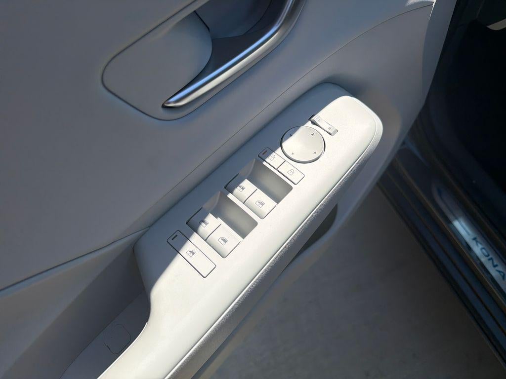 2026 Hyundai KONA SEL Premium FWD