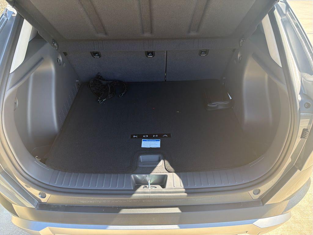 2026 Hyundai KONA SEL Premium FWD