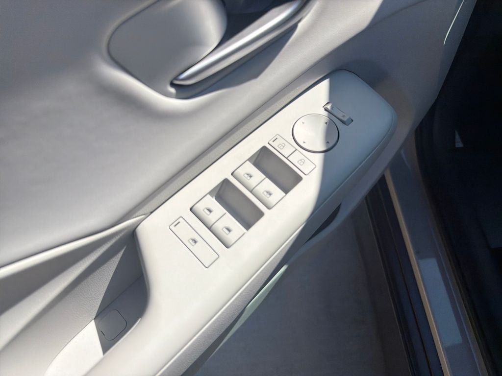2026 Hyundai KONA SEL Premium FWD