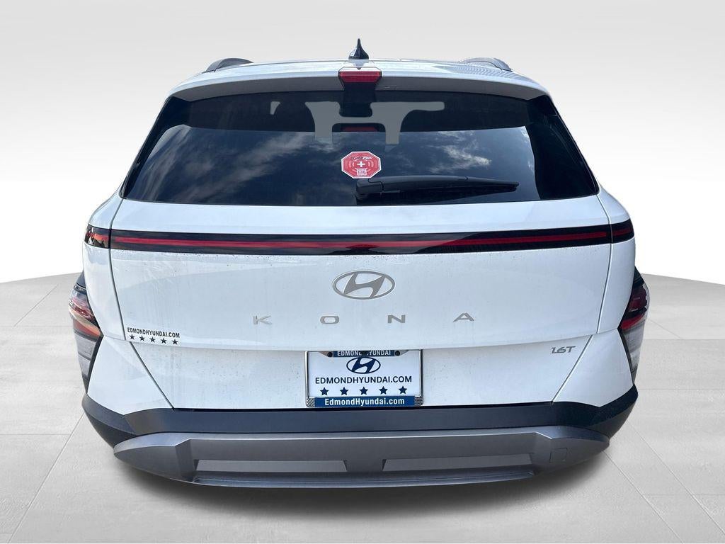 2026 Hyundai KONA SEL Premium FWD