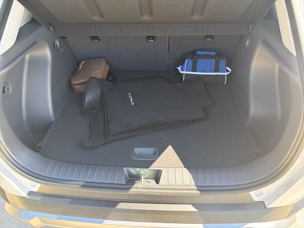 2026 Hyundai KONA SEL Premium FWD