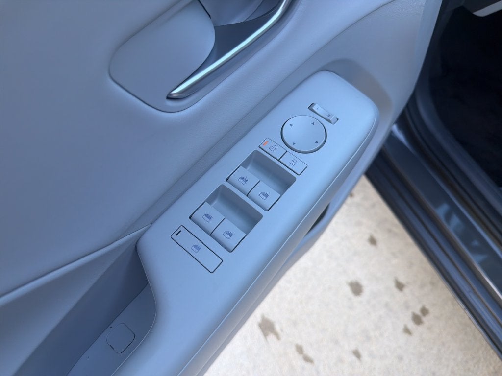 2027 Hyundai KONA Limited AWD