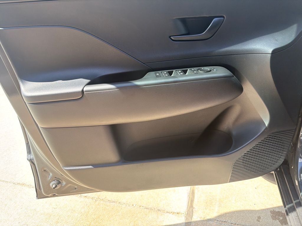 2027 Hyundai KONA SEL Sport FWD