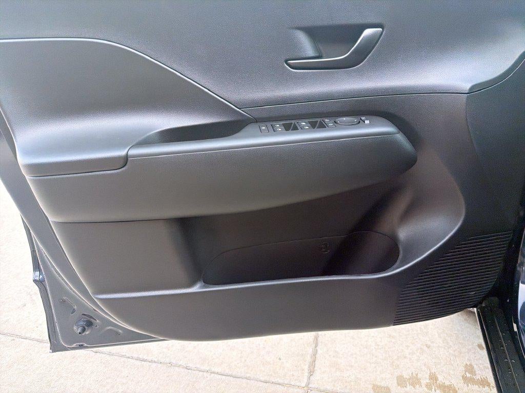 2027 Hyundai KONA SEL Sport FWD