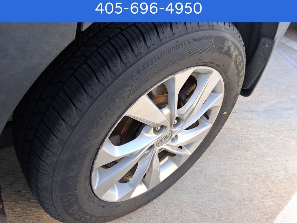 2021 Hyundai TUCSON SE