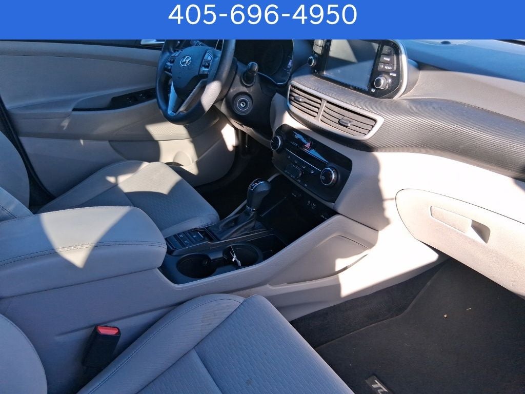 2021 Hyundai TUCSON SE