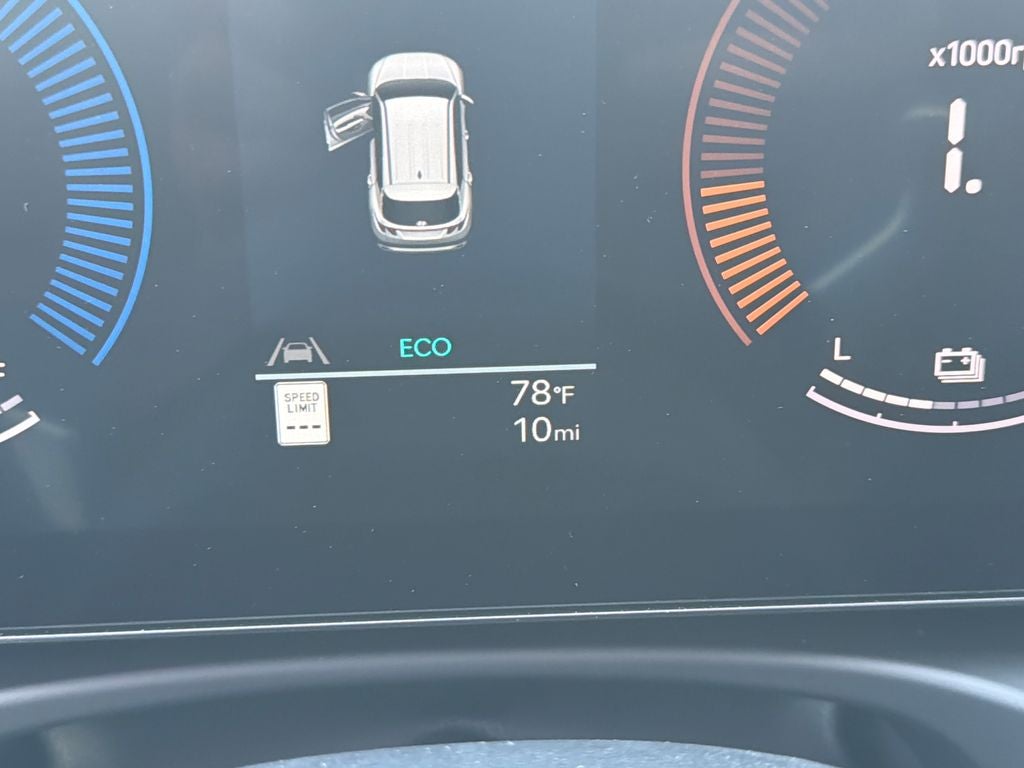 2026 Hyundai TUCSON HYBRID SE