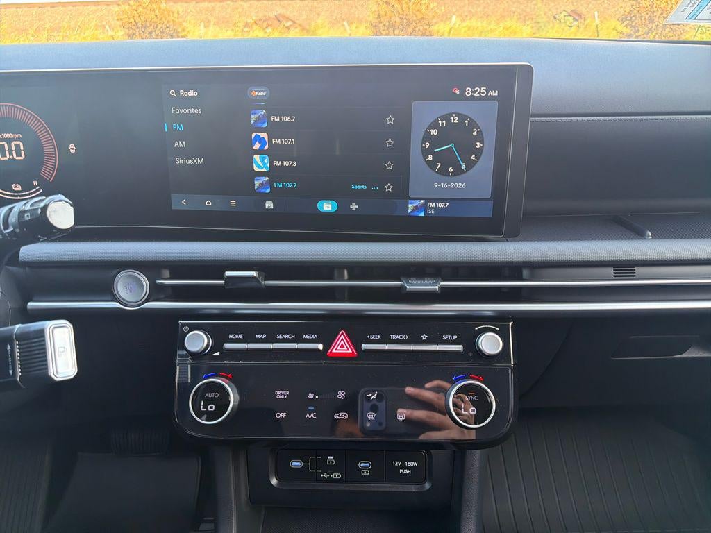 2026 Hyundai TUCSON HYBRID SE