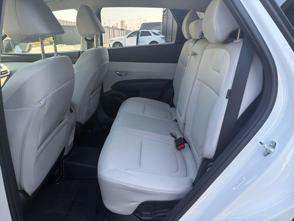2026 Hyundai TUCSON HYBRID SEL AWD