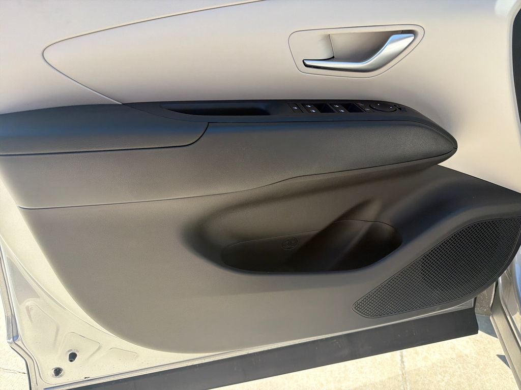 2026 Hyundai TUCSON HYBRID SEL FWD