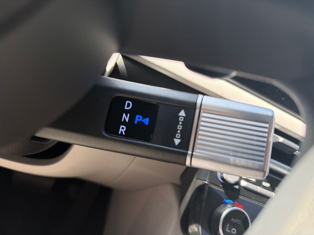 2026 Hyundai TUCSON HYBRID SEL FWD
