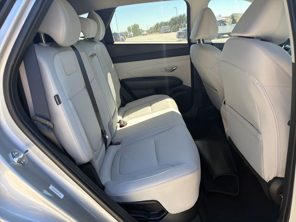 2026 Hyundai TUCSON HYBRID SEL FWD