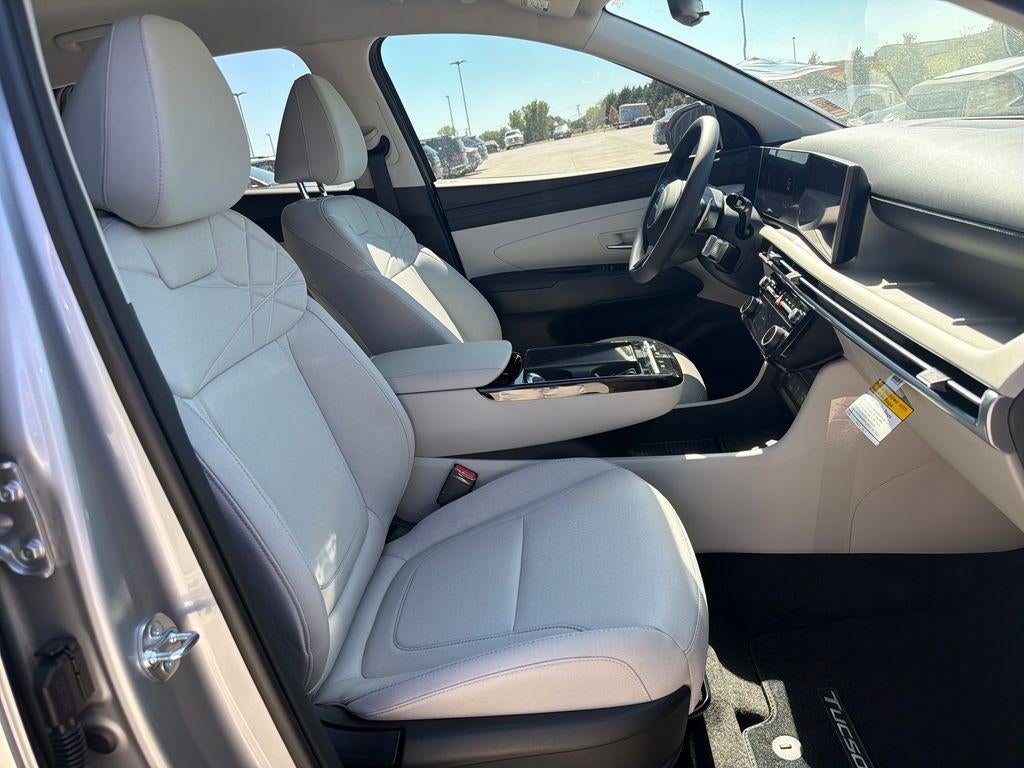 2026 Hyundai TUCSON HYBRID SEL FWD