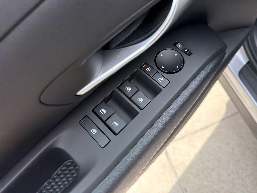 2026 Hyundai TUCSON HYBRID SEL FWD