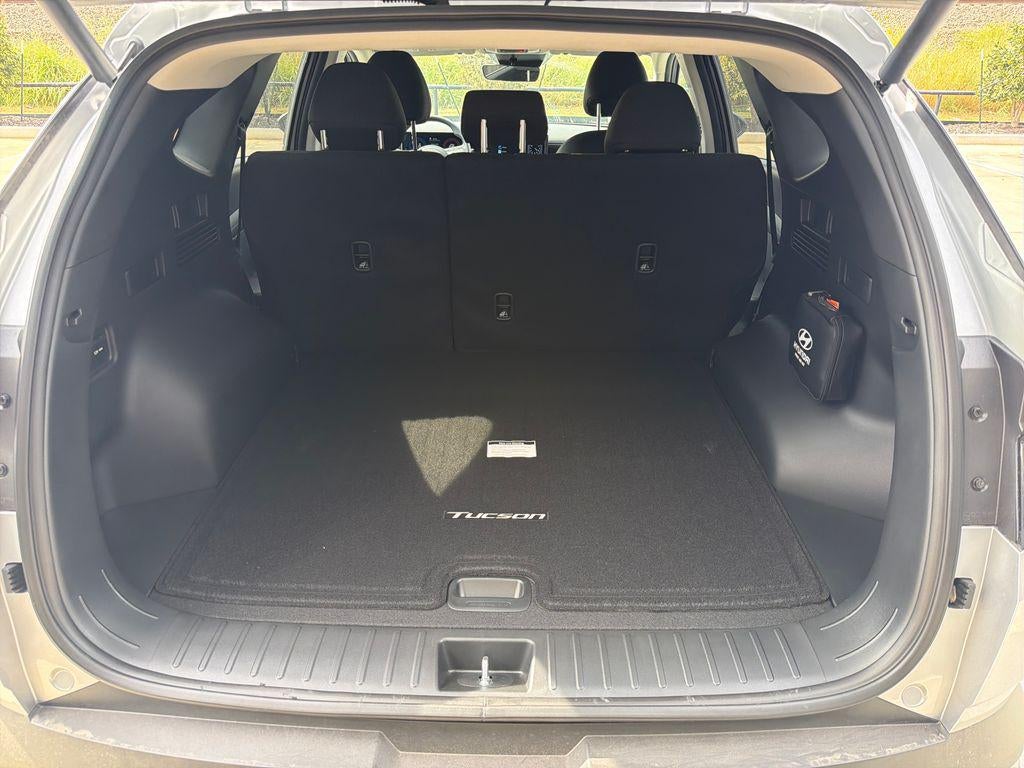 2026 Hyundai TUCSON HYBRID SEL FWD