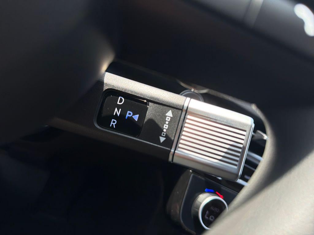 2026 Hyundai TUCSON HYBRID SEL FWD