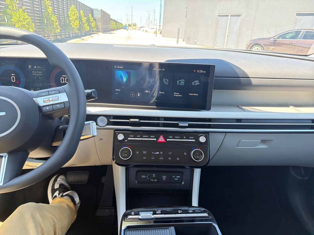 2026 Hyundai TUCSON HYBRID SEL AWD